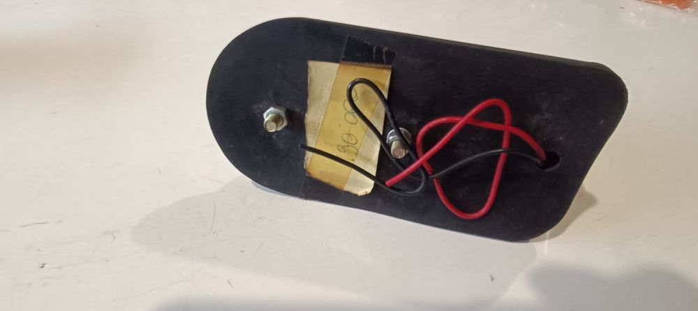 faro posteriore vintage per moto – piccolo schianto nel vetro -