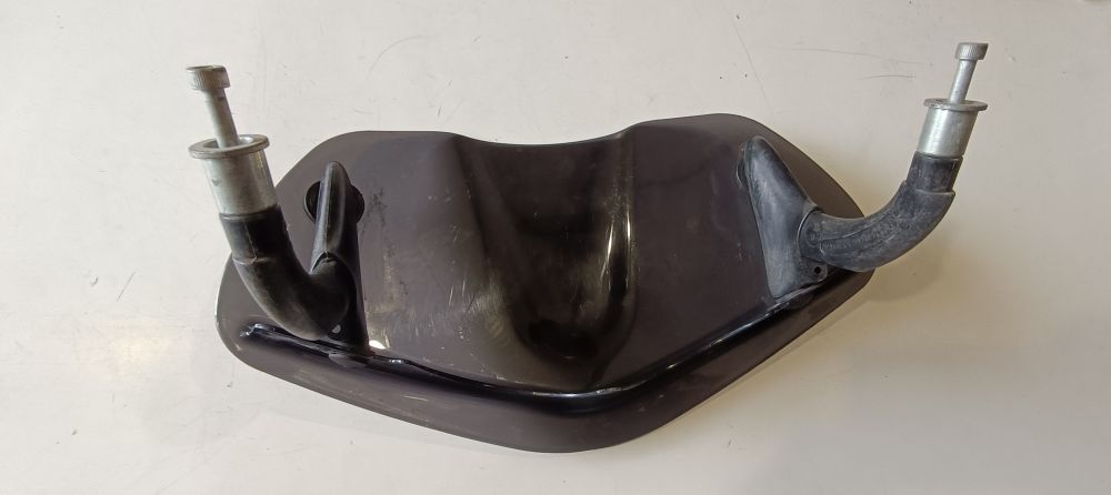 cupolino usato piaggio beverly 125 / 200 – ha alcuni graffi -