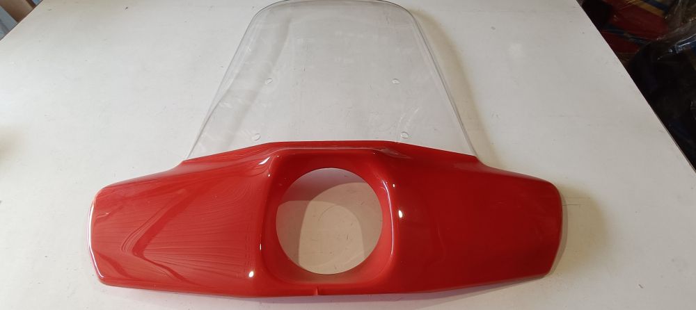 parabrezza nuovo rosso marca driver bliz 84 piaggio vespa px – lunghezza 78 circa -