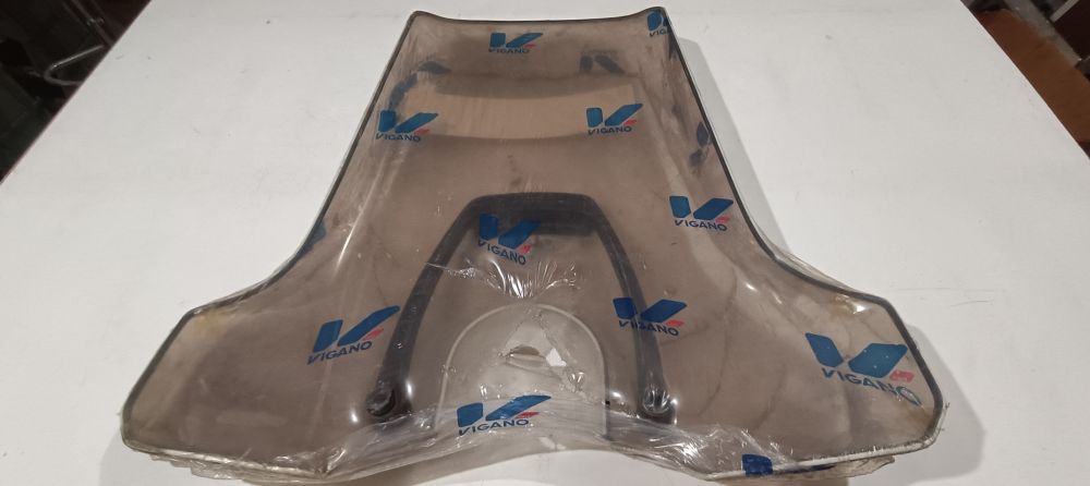 parabrezza nuovo originale piaggio vespa px – altezza 72 circa -