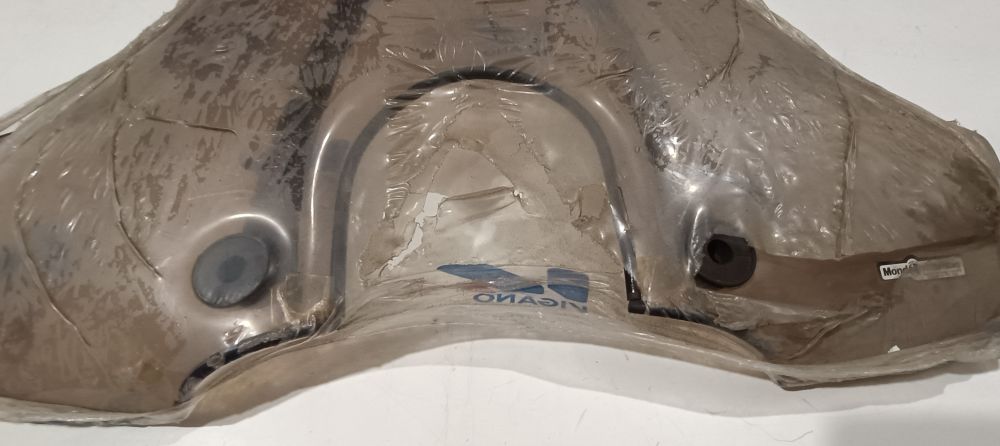 parabrezza nuovo originale piaggio vespa px – altezza 72 circa -