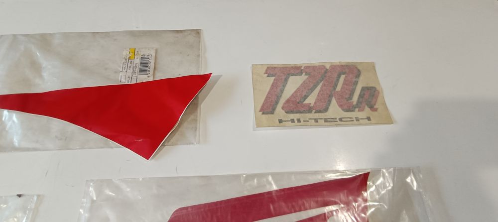 serie adesivi carena ant. dx e sx – codone sx – cupolino - yamaha tzr 125 bianco