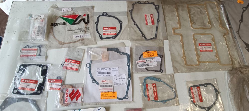 guarnizioni varie moto epoca – vari modelli – vedere elenco -