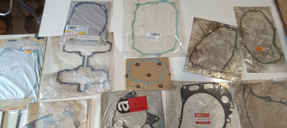 guarnizioni varie moto epoca – vari modelli – vedere elenco -