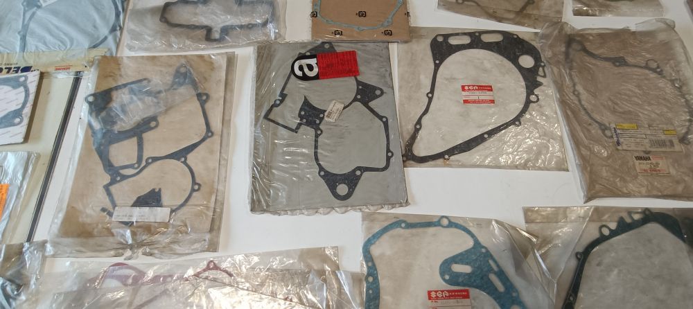 guarnizioni varie moto epoca – vari modelli – vedere elenco -