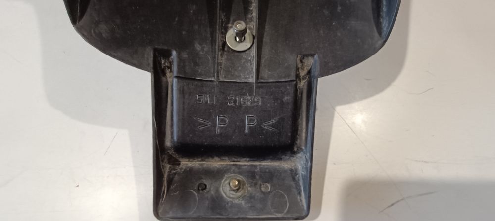 portatarga orginale 5mt-21629 usato buono completo di frecce yamaha r1