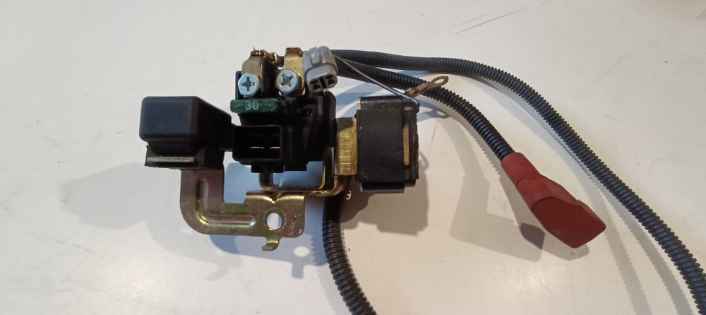 cablaggio batteria usato con rele suzuki gsx – g8ms-s23