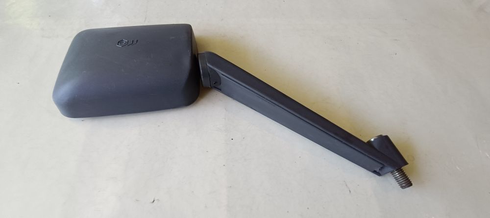 specchietto usato originale piaggio vespa cosa – ha la plastica incrinata -