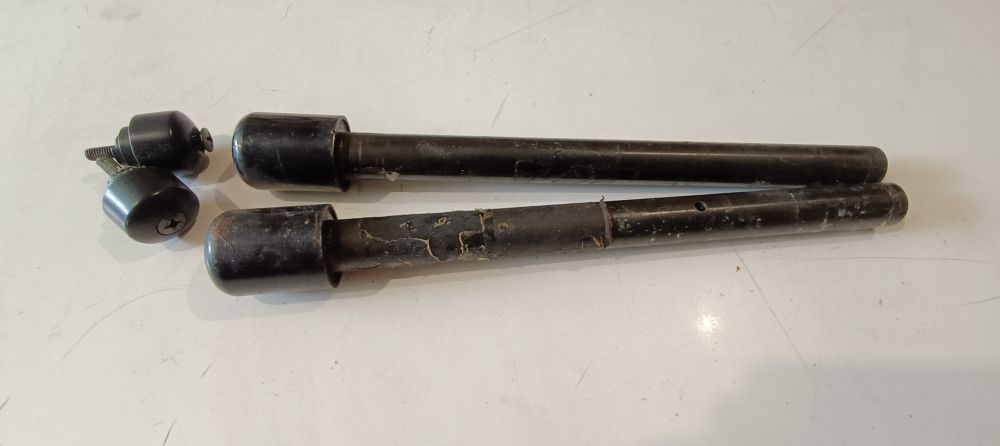 coppia semi manubri con contrappesi usati honda deauville