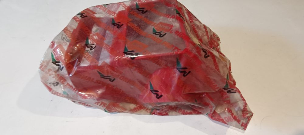 mascherina portafaro rossa nuova originale aprilia et – tuareg