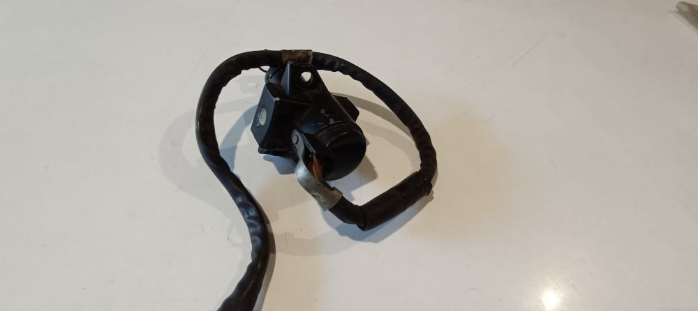 interruttore chiave e bloccasterzo usato orginale honda – il bloccasterzo non funziona -