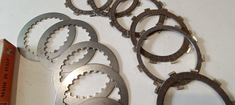 serie dischi frizione adige honda nsr / ns f / vt 500 / vt custom