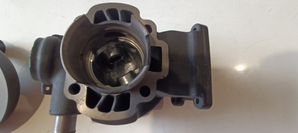 cilindro nuovo d. 48 liquido motori minarelli – no spinotto -