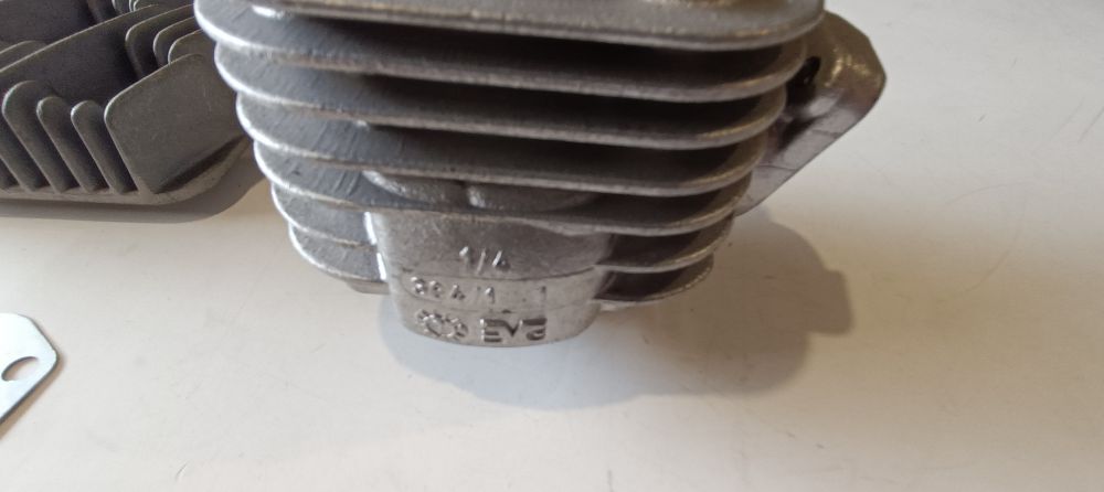 cilindro ghisa nuovo polini d. 40 spinotto 12 aria monofascia 384/1