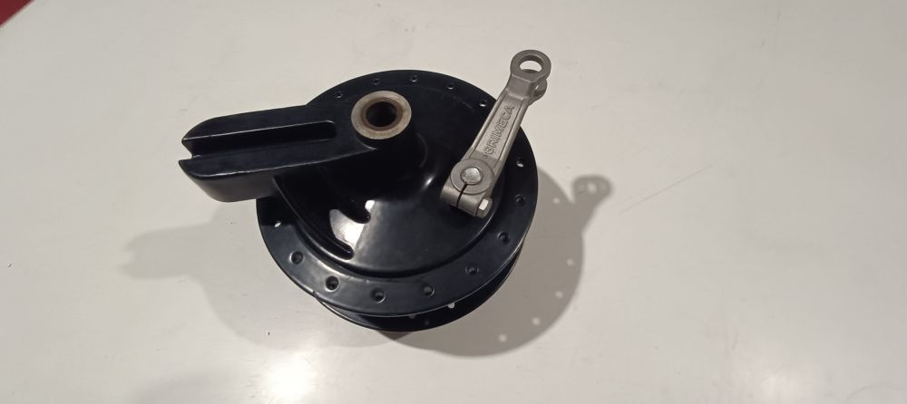 mozzo ruota a raggi completa di piatto e ganasce cagiva