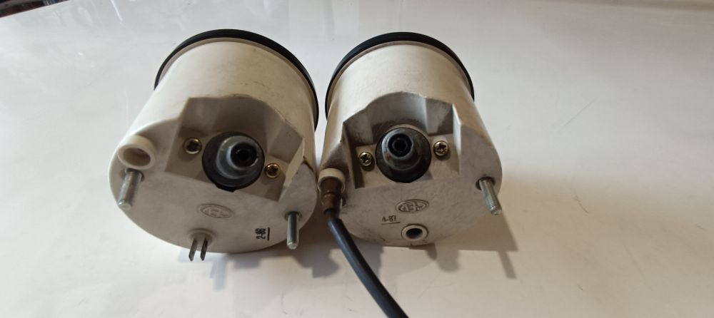 contakm e contagiri usati funzionanti laverda epoca sfondo bianco scala 160