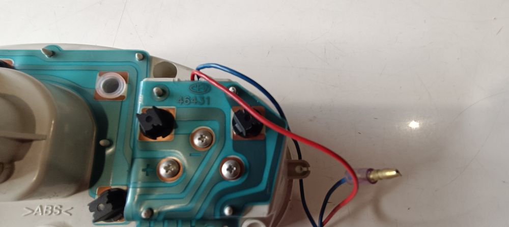 cruscotto usato yamaha majesty 125 &acute;98 funzionante