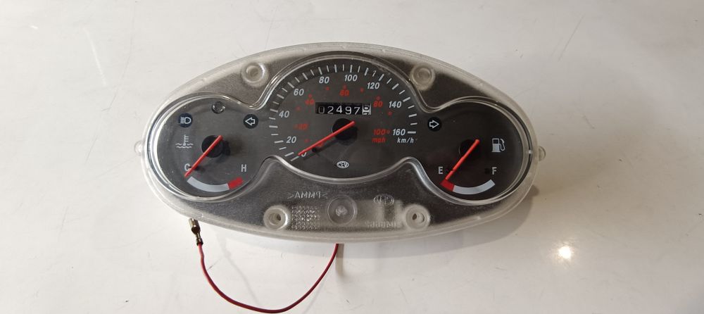 cruscotto usato yamaha majesty 125 &acute;98 funzionante