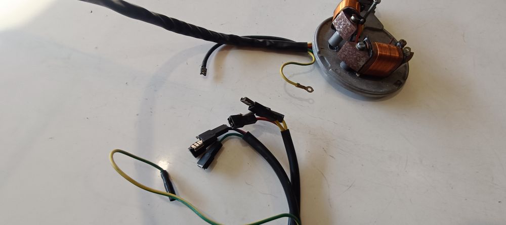 volano nuovo non completo con pick-up per cagiva &ndash; non conosco le applicazioni -