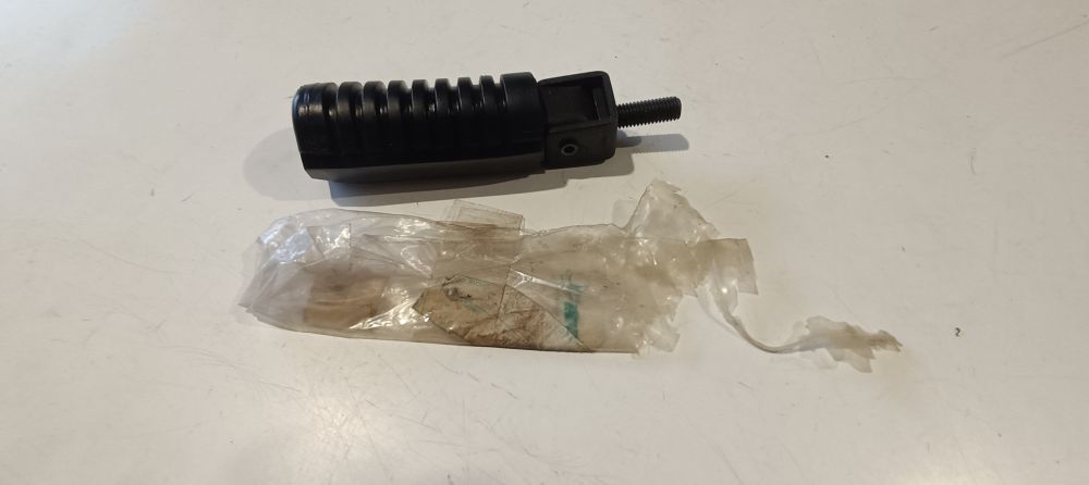 pedana poggiapiedi nuova originale cagiva elefant