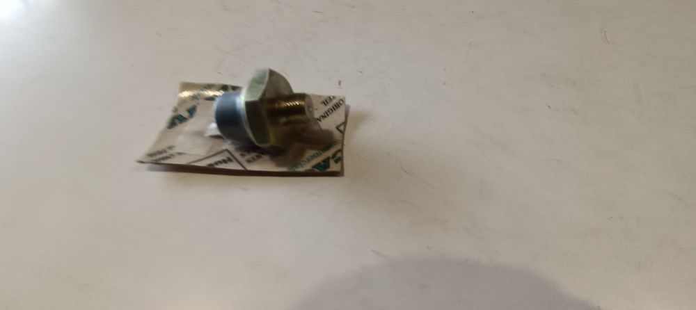 sensore olio nuovo cagiva 0.75 &ndash; 1.05 &ndash; 539.008.1c