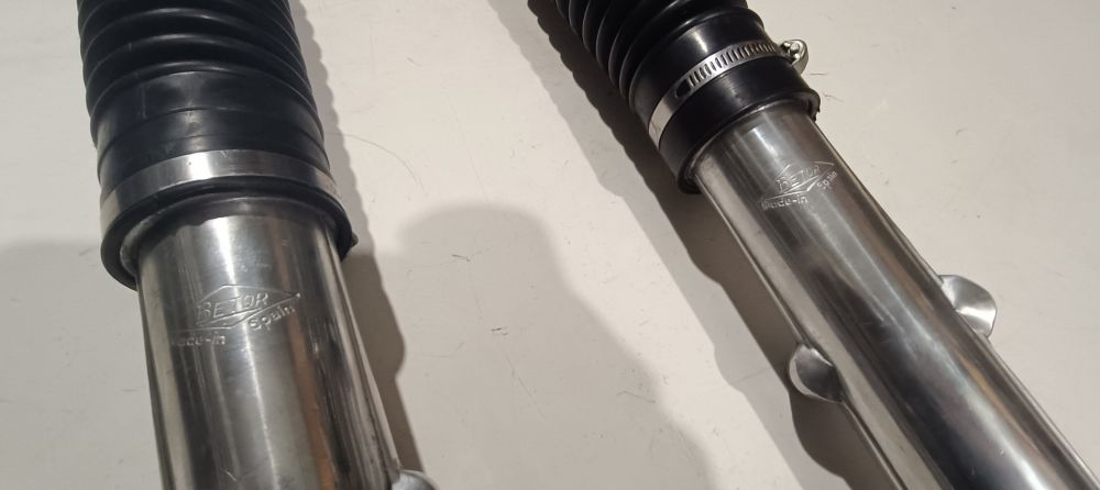 forcella usata betor ben conservata cagiva sst 125 freno a disco d. 31,5