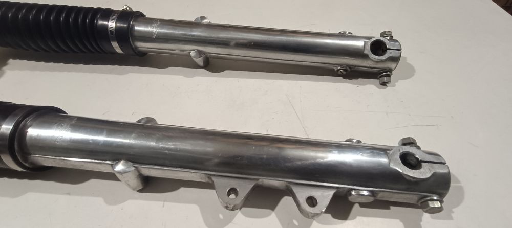 forcella usata betor ben conservata cagiva sst 125 freno a disco d. 31,5