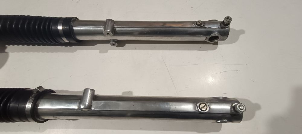 forcella usata betor ben conservata cagiva sst 125 freno a disco d. 31,5