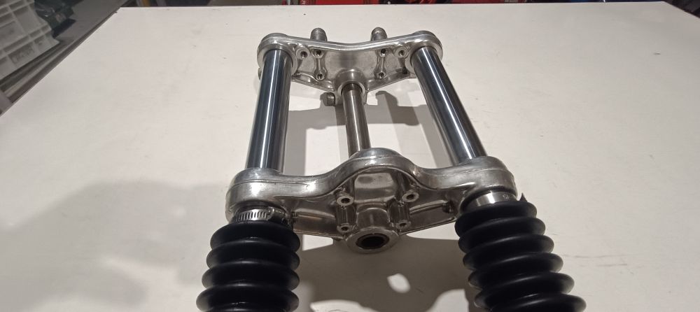 forcella usata betor ben conservata cagiva sst 125 freno a disco d. 31,5