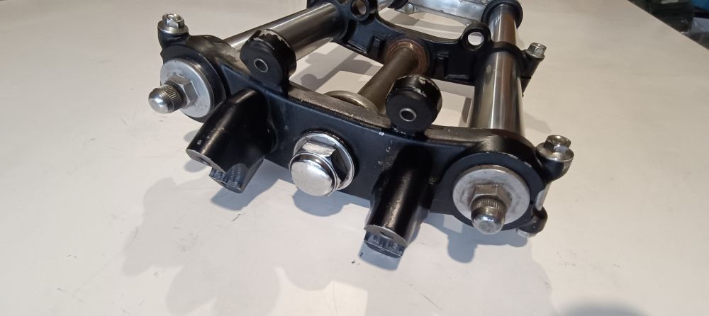 forcella moto epoca usata ben conservata diametro 37 lunghezza 92