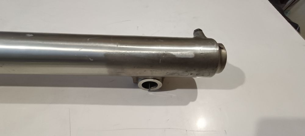 forcella moto epoca usata ben conservata diametro 37 lunghezza 92