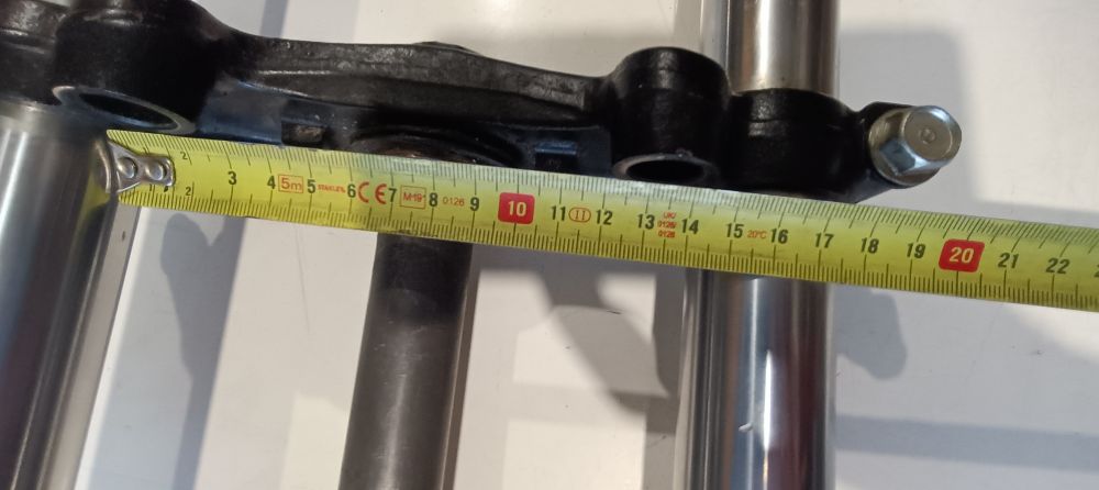 forcella moto epoca usata ben conservata diametro 37 lunghezza 92