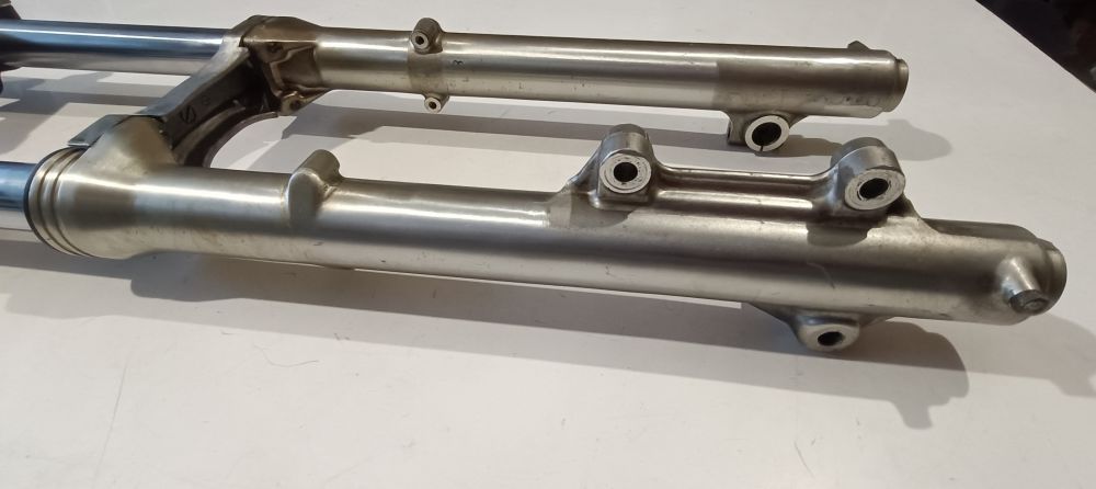 forcella moto epoca usata ben conservata diametro 37 lunghezza 92