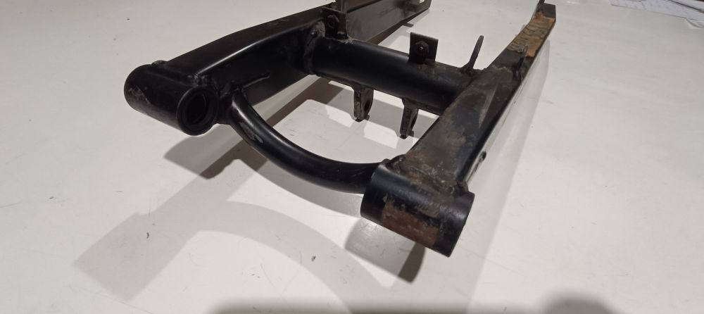 forcellone posteriore usato cagiva aletta oro s2