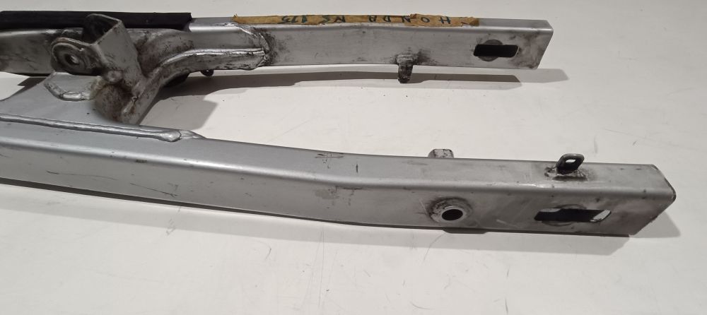 forcellone posteriore usato honda ns 125 con pattino catena