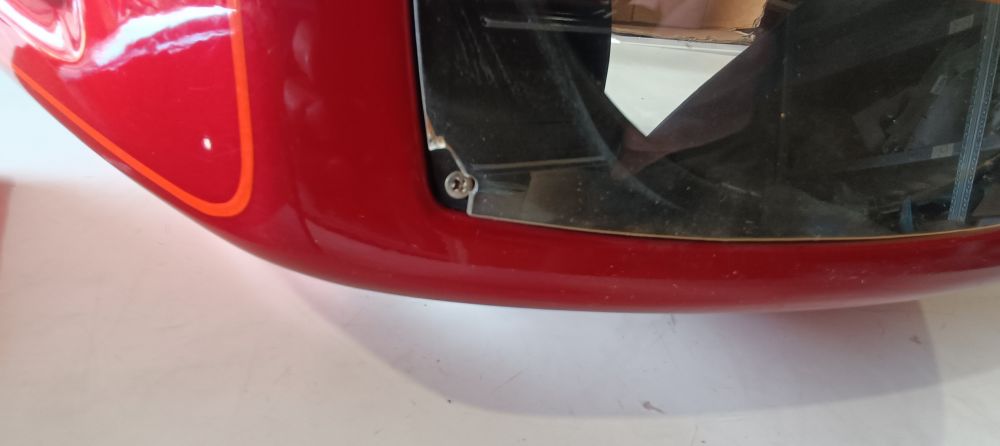 carena cupolino nuovo con plexiglass nuovo moto suzuki epoca