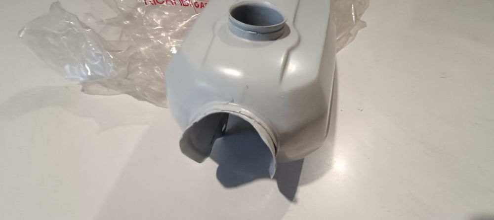 serbatoio benzina nuovo bianco garelli noi