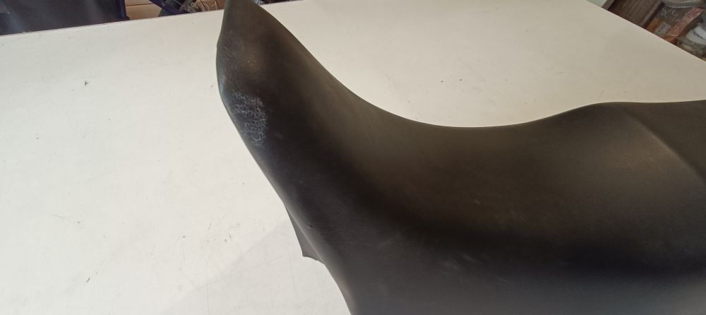 sella nera nuova giuliari honda xl600r