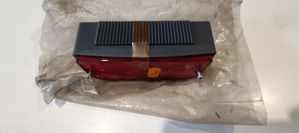 fanale posteriore nuovo cev piaggio bravo