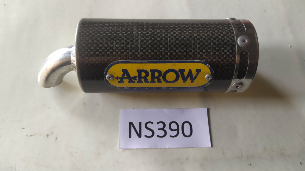 silenziatore carbonio arrow 3 fori per scooter distanze tra i fori 5,8 e 5,9