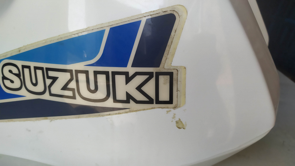 serbatoio plastica per suzuki