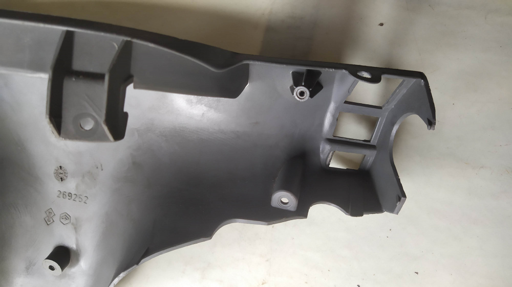cruscotto completo di coprimanubrio usato piaggio zip cev 44889