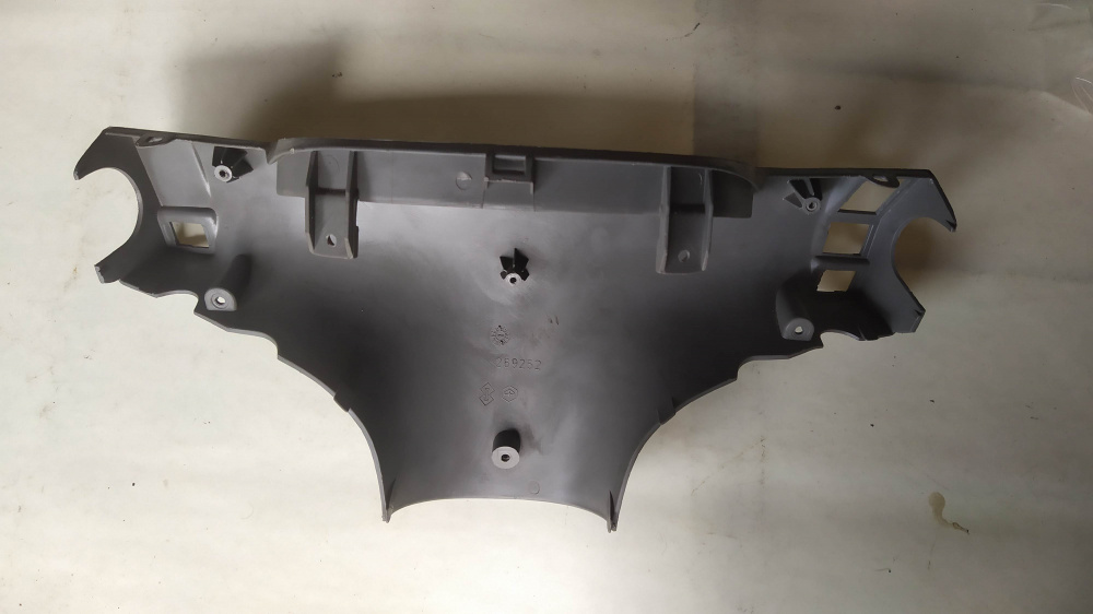 cruscotto completo di coprimanubrio usato piaggio zip cev 44889
