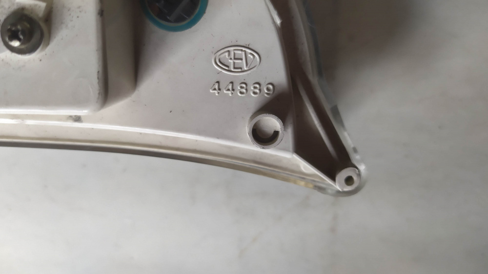 cruscotto completo di coprimanubrio usato piaggio zip cev 44889