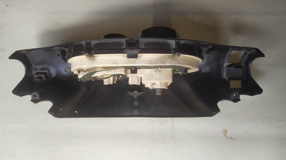 cruscotto completo di coprimanubrio usato piaggio nrg mc2
