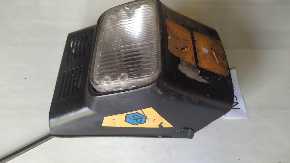 mascherina usata completa di fanale - contakm e corda contakm piaggio superbravo
