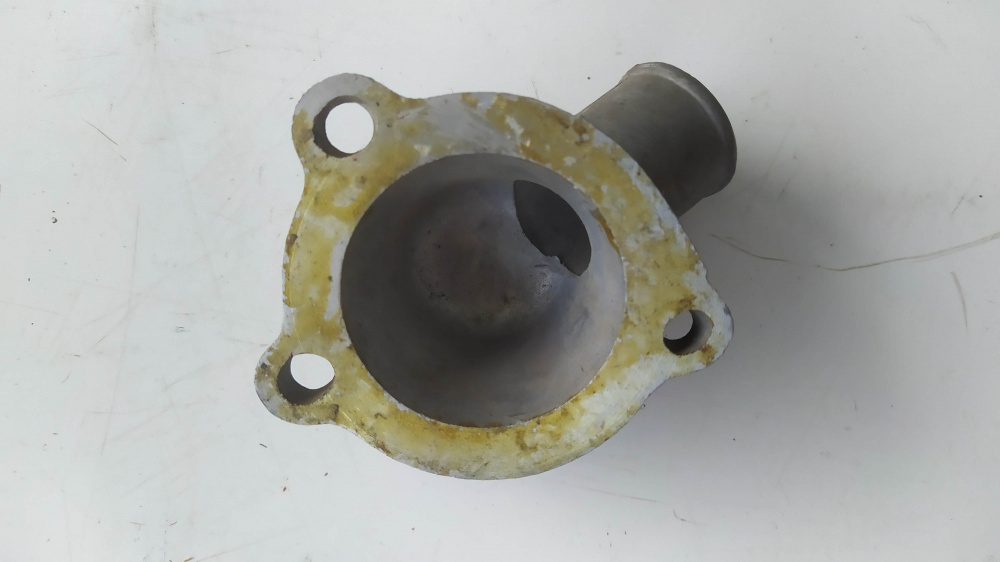 coperchio termostato usato fiat 4100580 - fiat 850