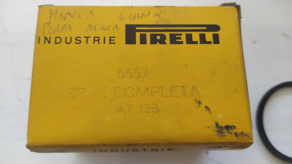 gommini pirelli auto epoca