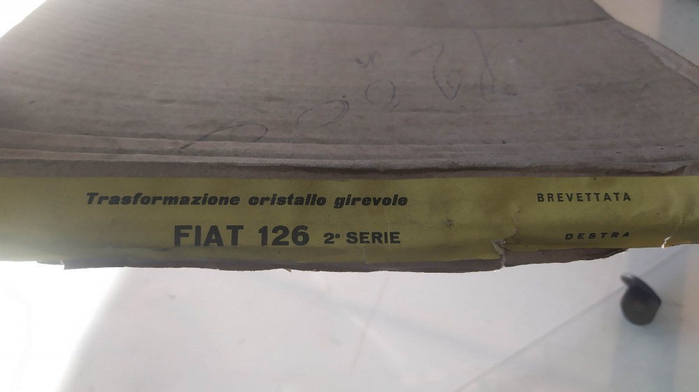 coppia cristalli girevoli fiat 126 2 serie