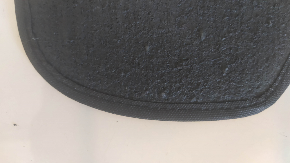 tappetino inferiore nero salvarumori per bauletto vespa p125 - 150x - p200e